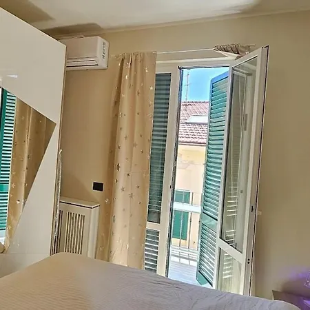 Il Porto Dei Sogni * В'яреджо